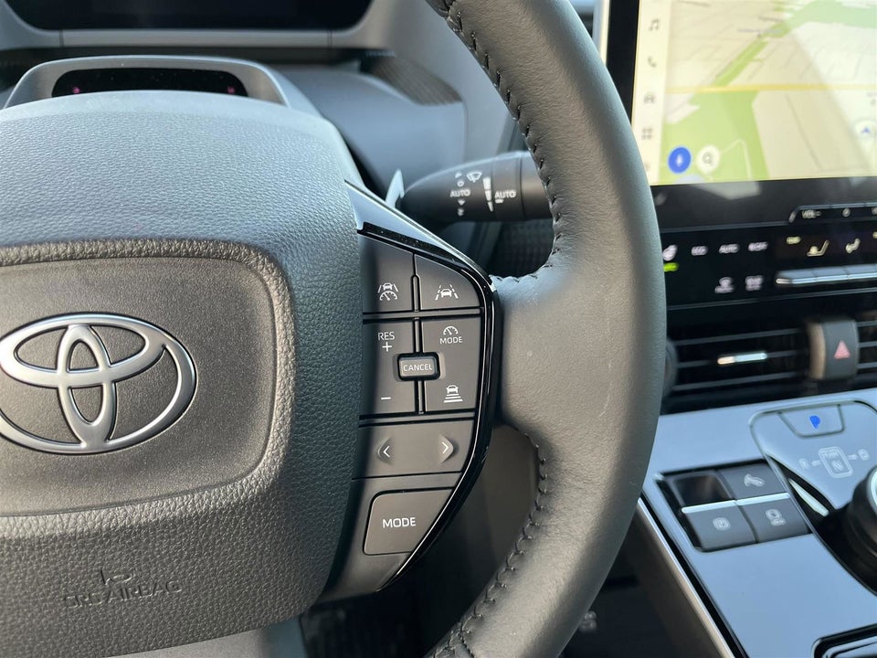 Toyota bZ4X Executive 5d