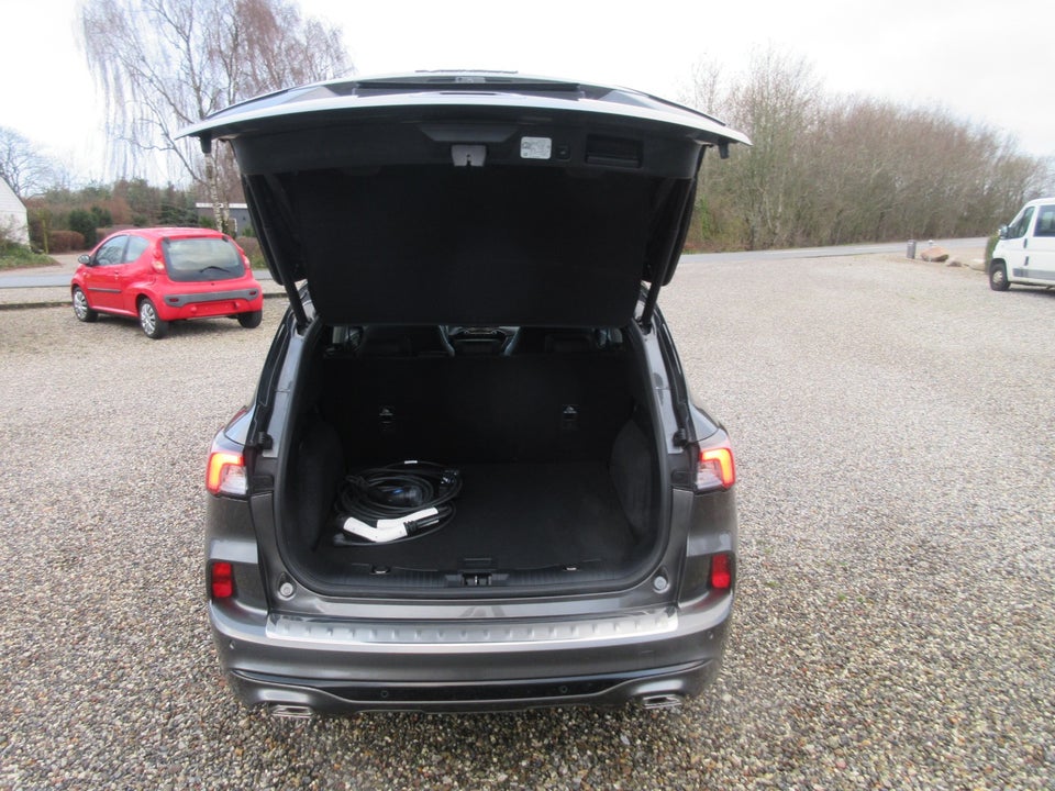 Ford Kuga 2,5 HEV Vignale CVT 5d