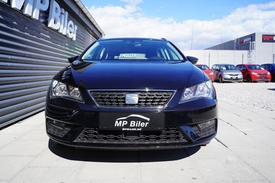 Seat Leon 1,6 TDi 115 Style ST DSG 5d