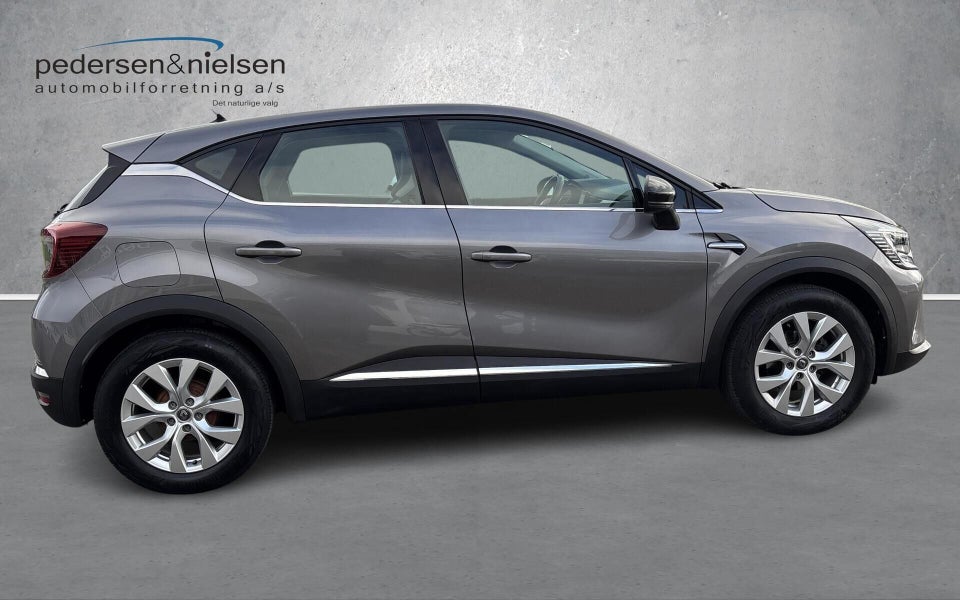 Renault Captur 1,3 TCe 130 Intens EDC 5d