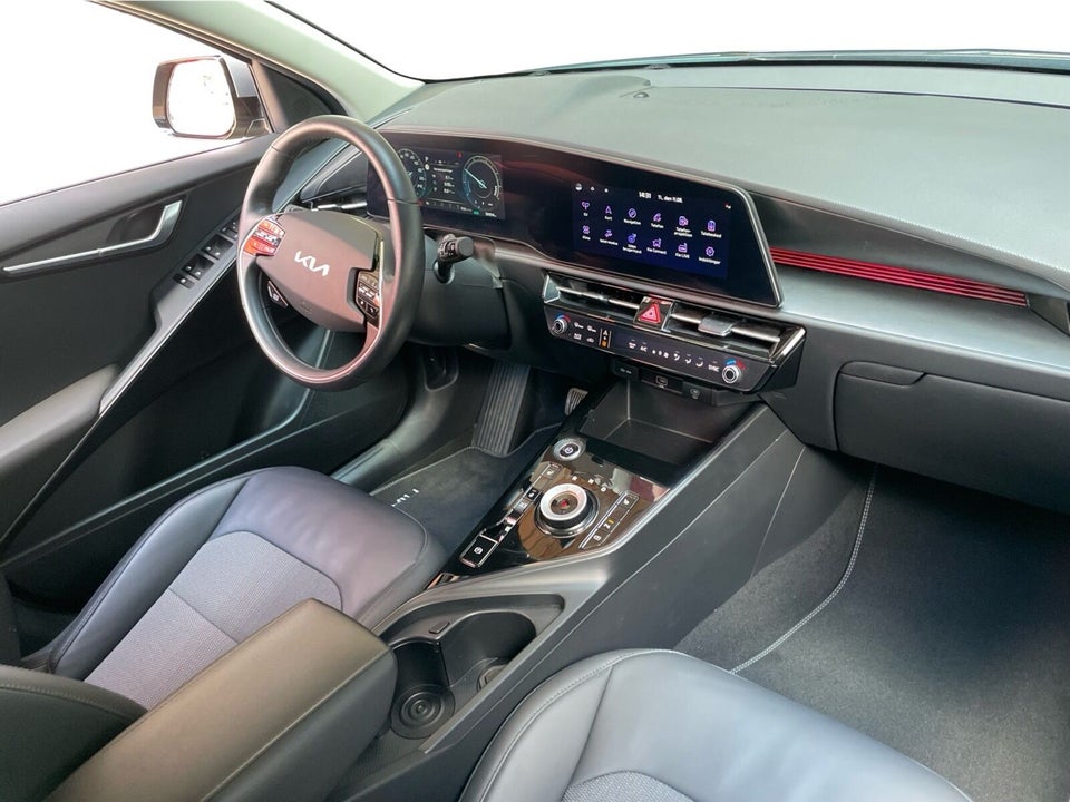 Kia Niro 64 EV Prestige 5d