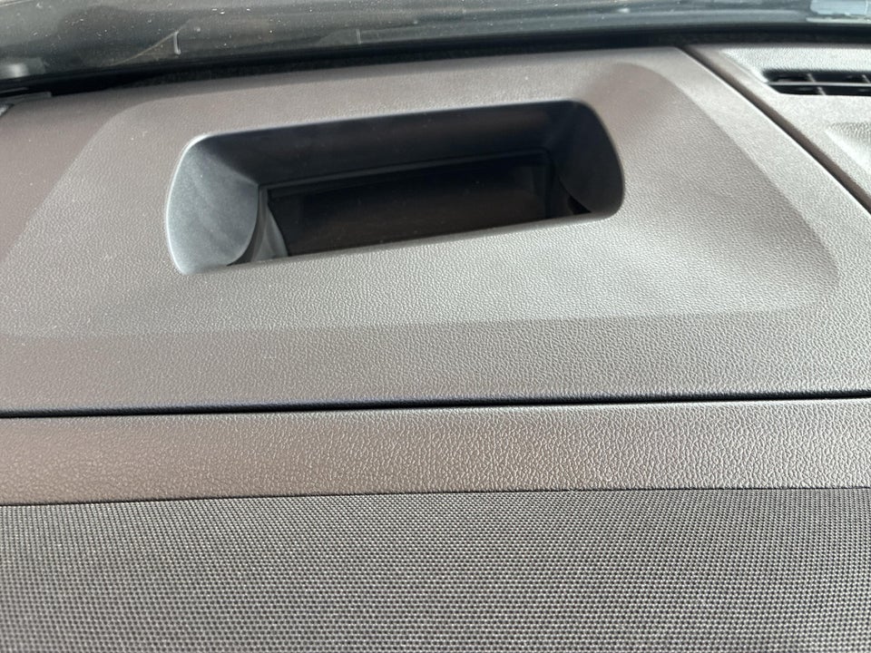 Ford Explorer 77 Premium Extended Range 5d