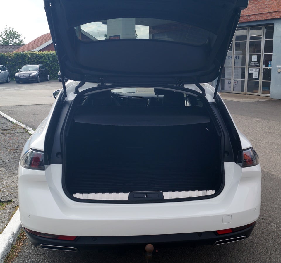 Peugeot 508 1,5 BlueHDi 130 Allure Pack SW EAT8 5d