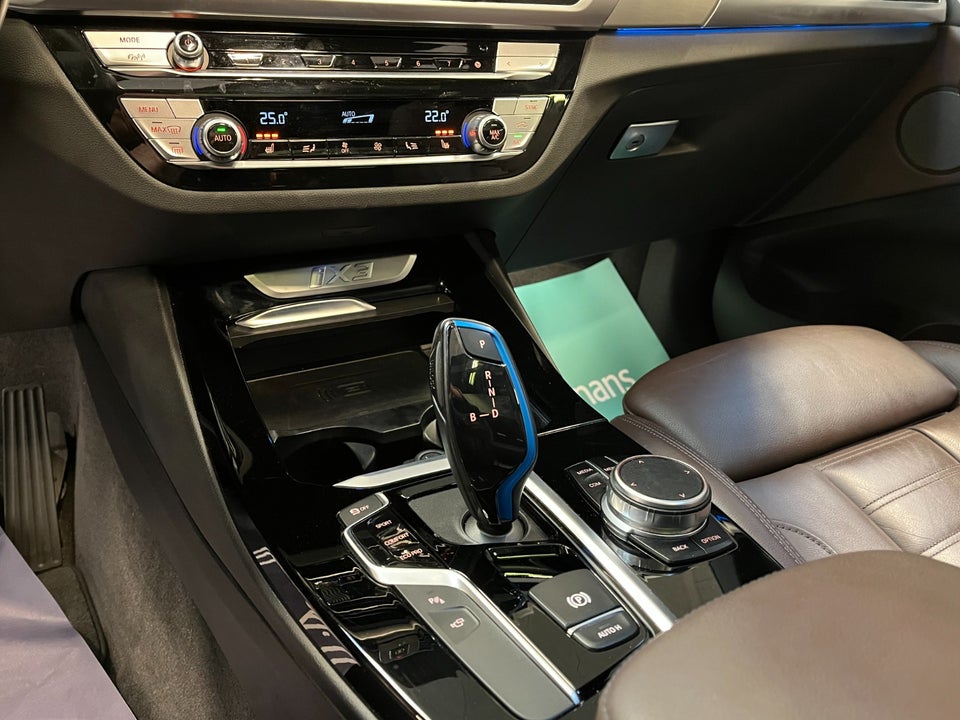 BMW iX3 Charged Plus 5d