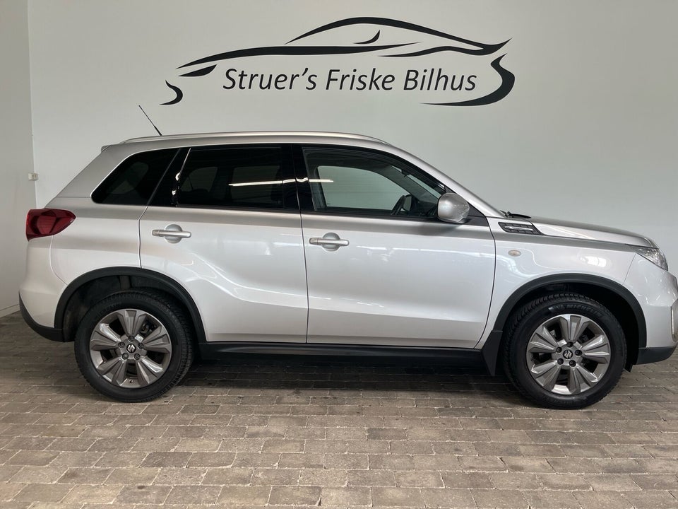 Suzuki Vitara 1,0 Boosterjet Active Cut 5d