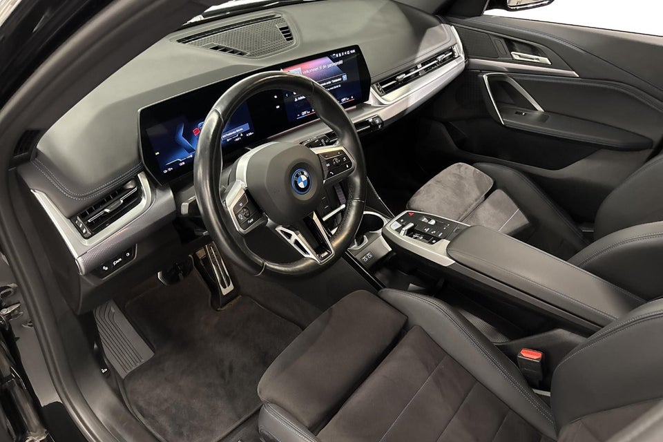 BMW iX1 xDrive30 M-Sport 5d