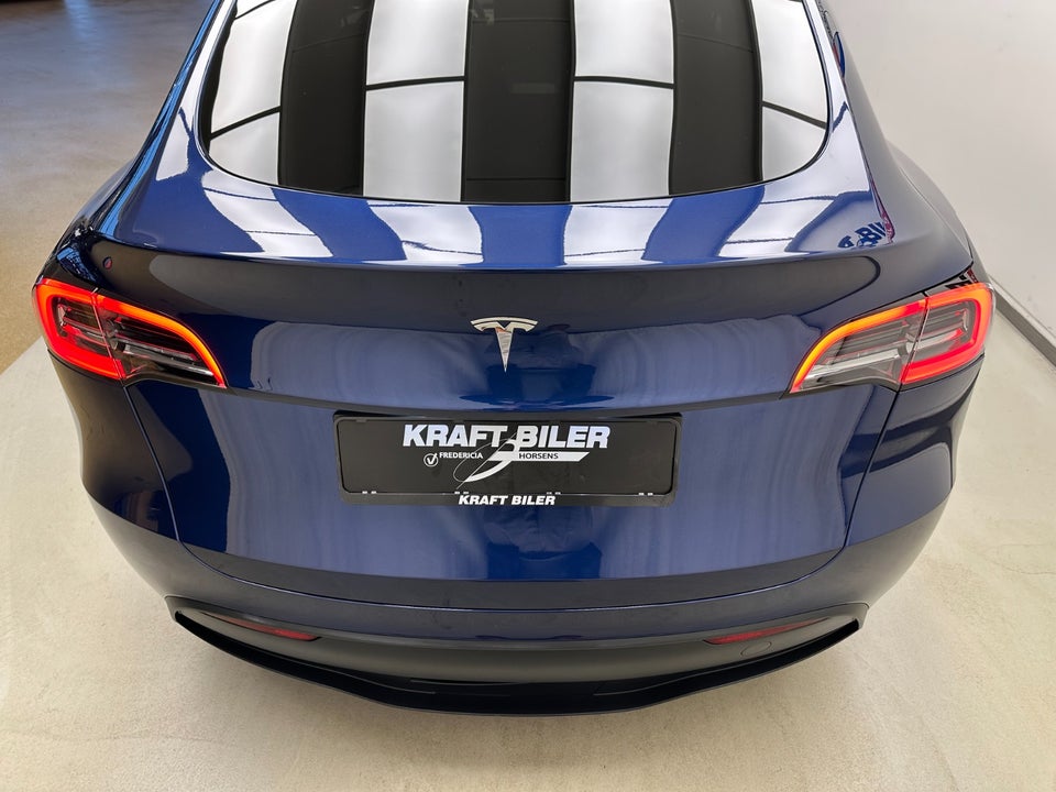 Tesla Model Y RWD 5d
