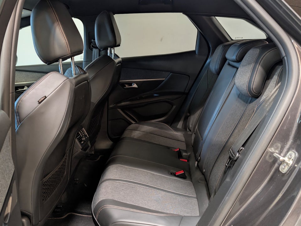 Peugeot 3008 1,5 BlueHDi 130 GT Line EAT8 5d