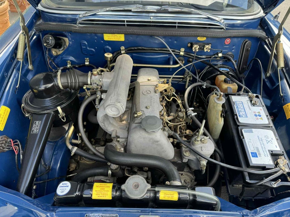 Mercedes 200 2,0 D aut. 4d