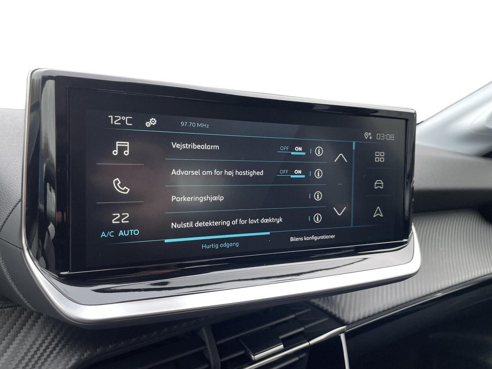 Peugeot e-208 50 Style 5d