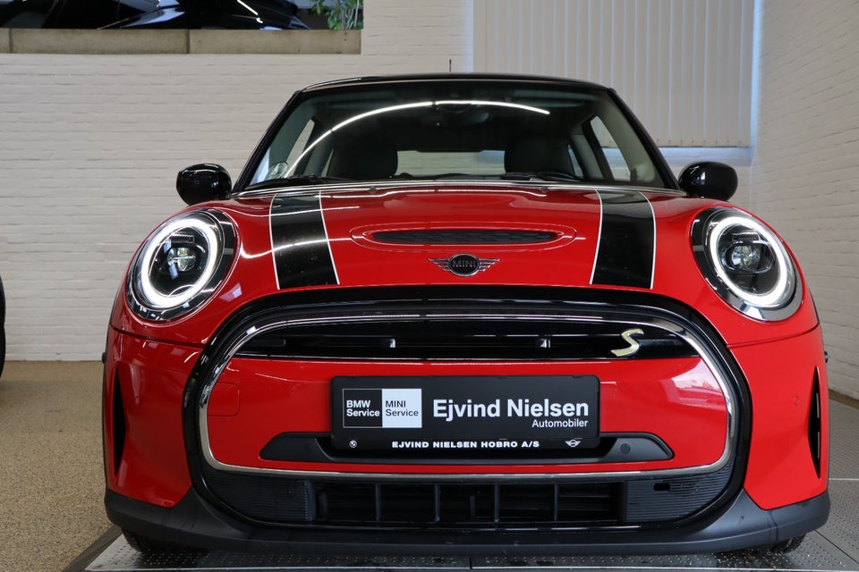 MINI Cooper SE Edition Premium Plus 3d