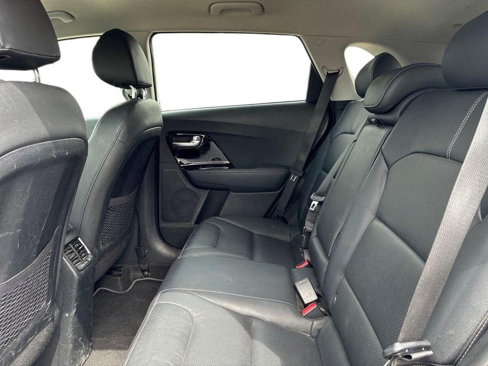 Kia Niro 1,6 PHEV Advance DCT 5d