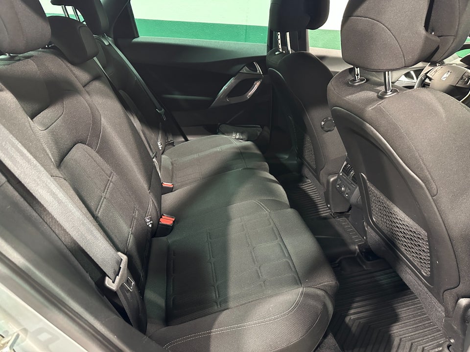 DS DS 5 1,6 BlueHDi 120 Design 5d