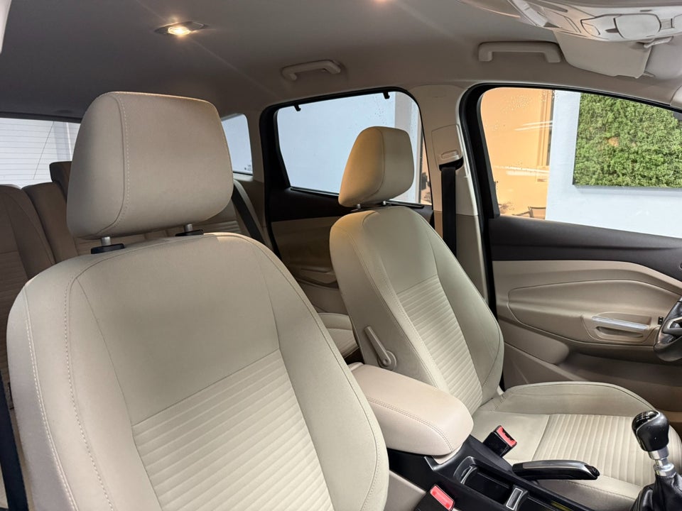 Ford C-MAX 1,0 SCTi 100 Titanium 5d