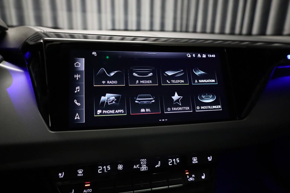 Audi e-tron GT quattro 4d