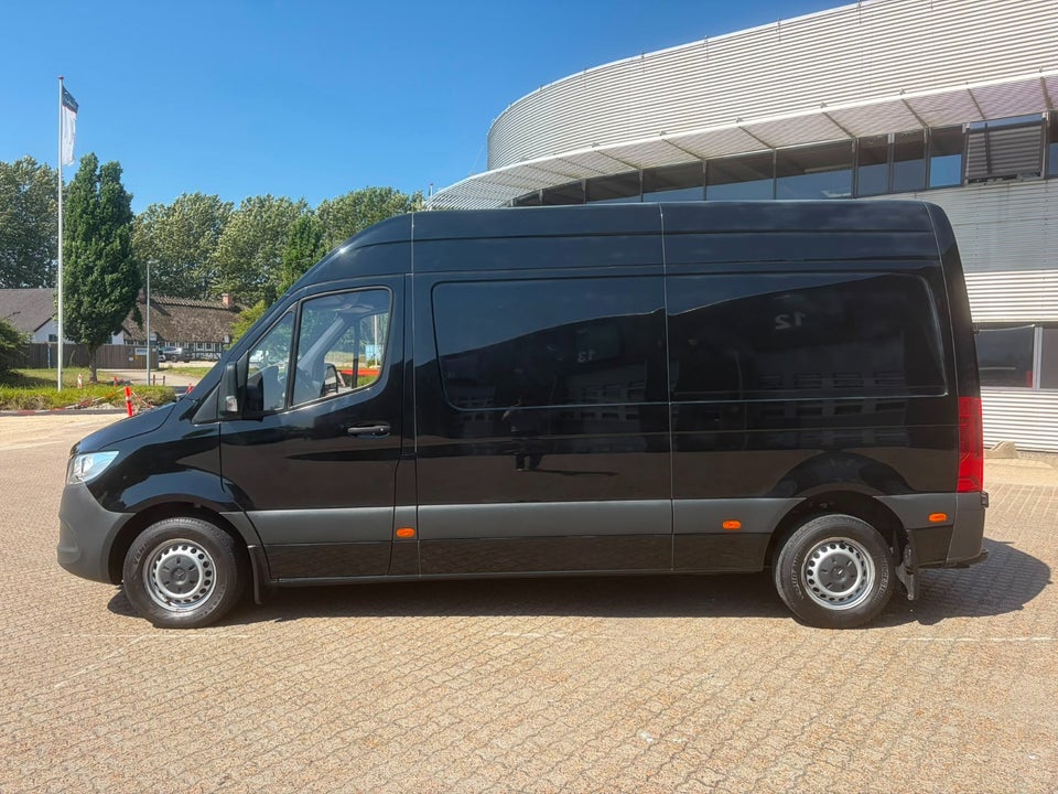 Mercedes Sprinter 214 2,2 CDi A2 Kassevogn FWD