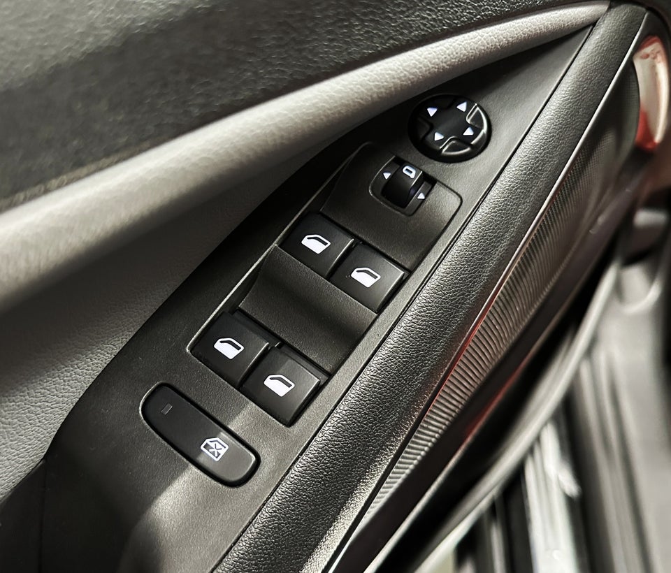 Opel Crossland X 1,2 T 110 Innovation 5d