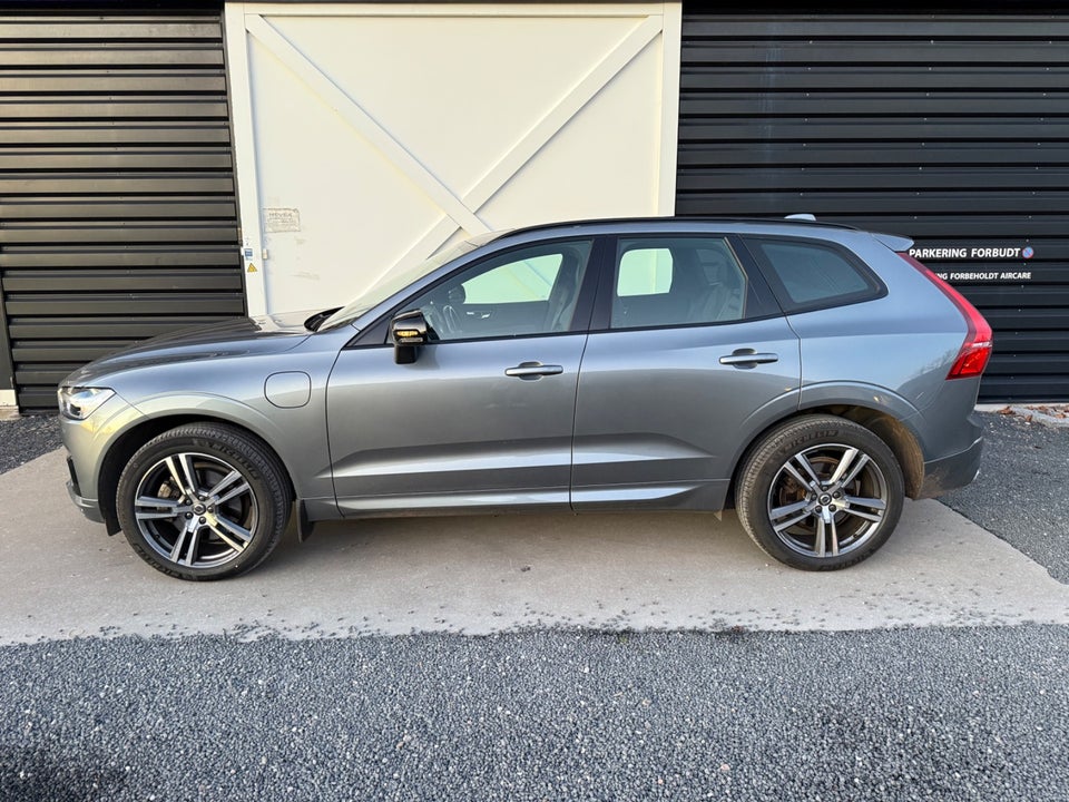Volvo XC60 2,0 T8 390 R-Design aut. AWD 5d