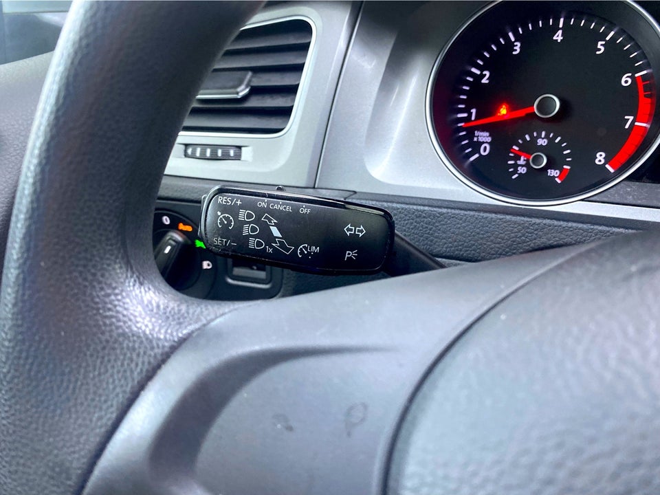 VW Golf VII 1,2 TSi 85 Trendline BMT 5d