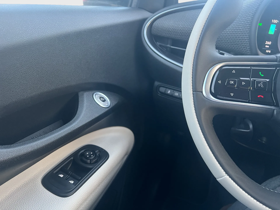 Fiat 500e 42 la Prima by Bocelli 3+1 4d