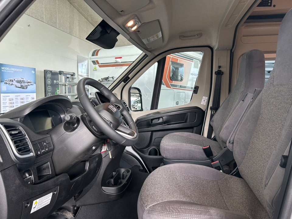 Carado CV602 PRO 2,2 JTD 140 aut. 3d