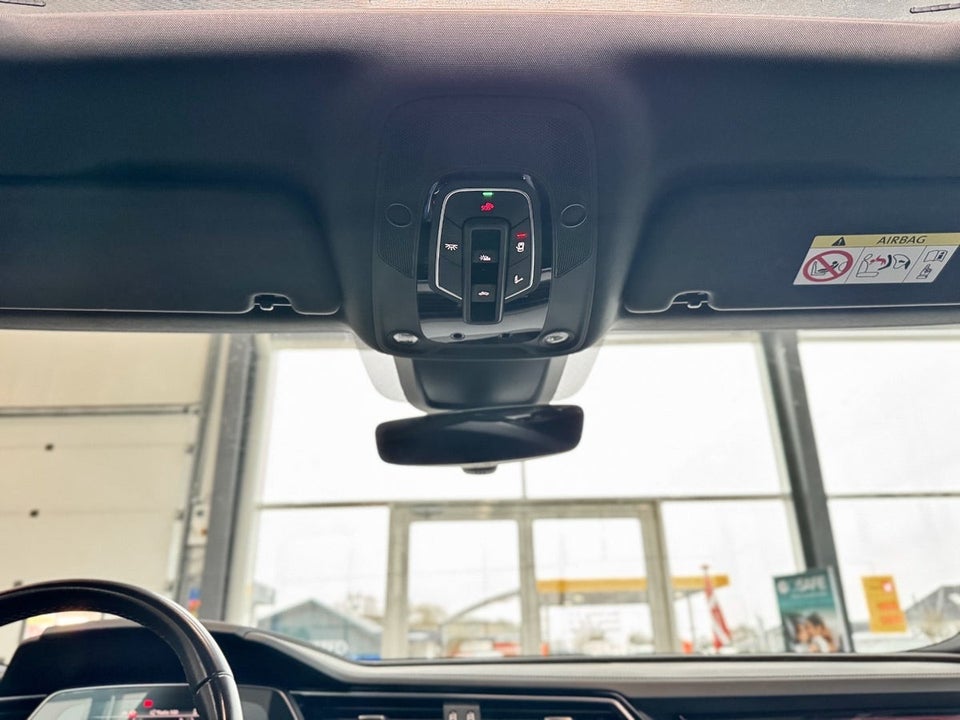 Audi Q8 e-tron 55 Prestige Sportback quattro 5d