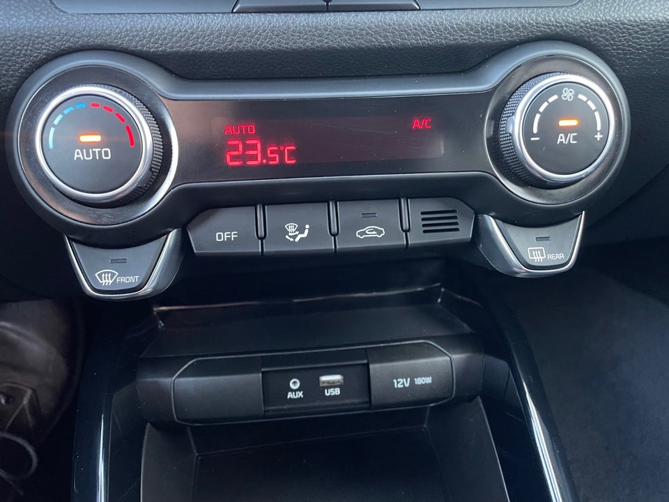 Kia Stonic 1,0 T-GDi Vision DCT 5d