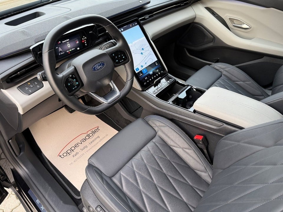 Ford Explorer 77 Premium Extended Range 5d