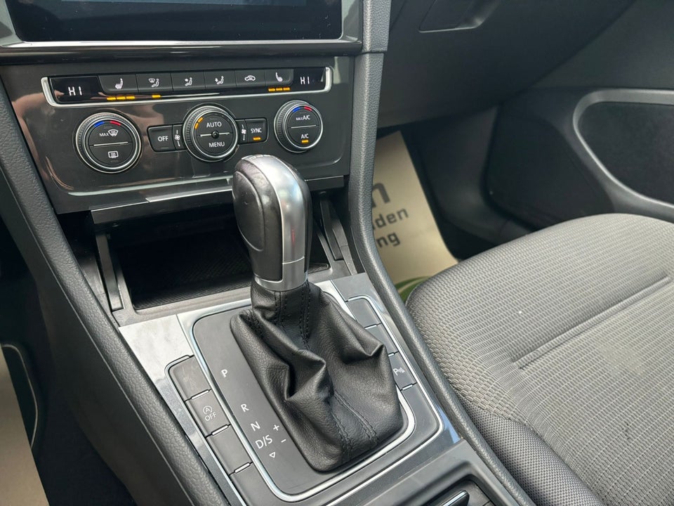 VW Golf VII 1,5 TSi 130 Comfortline DSG 5d