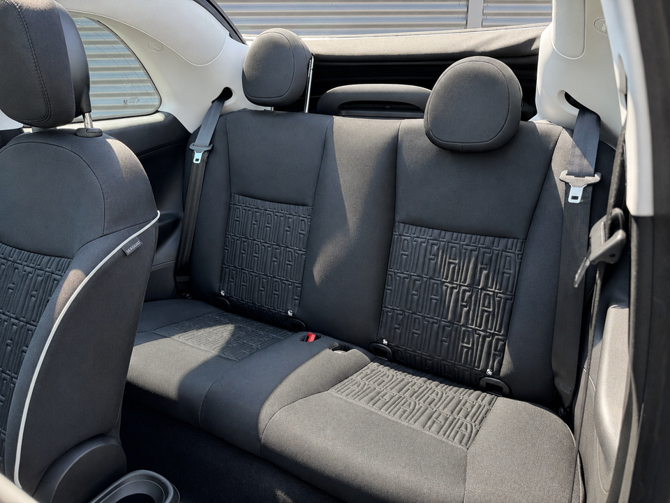 Fiat 500e 42 Icon Cabrio 2d