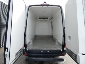 Mercedes Sprinter 317, modelår 2021, 272,000 km