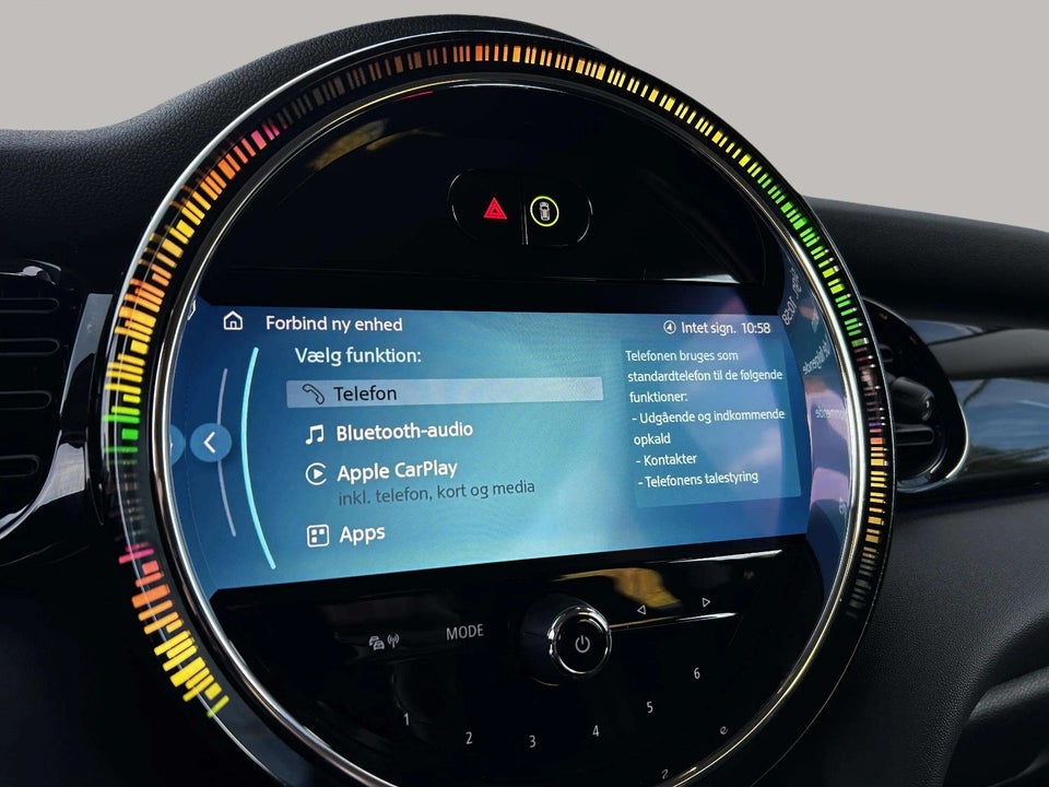 MINI Cooper SE Essential 3d