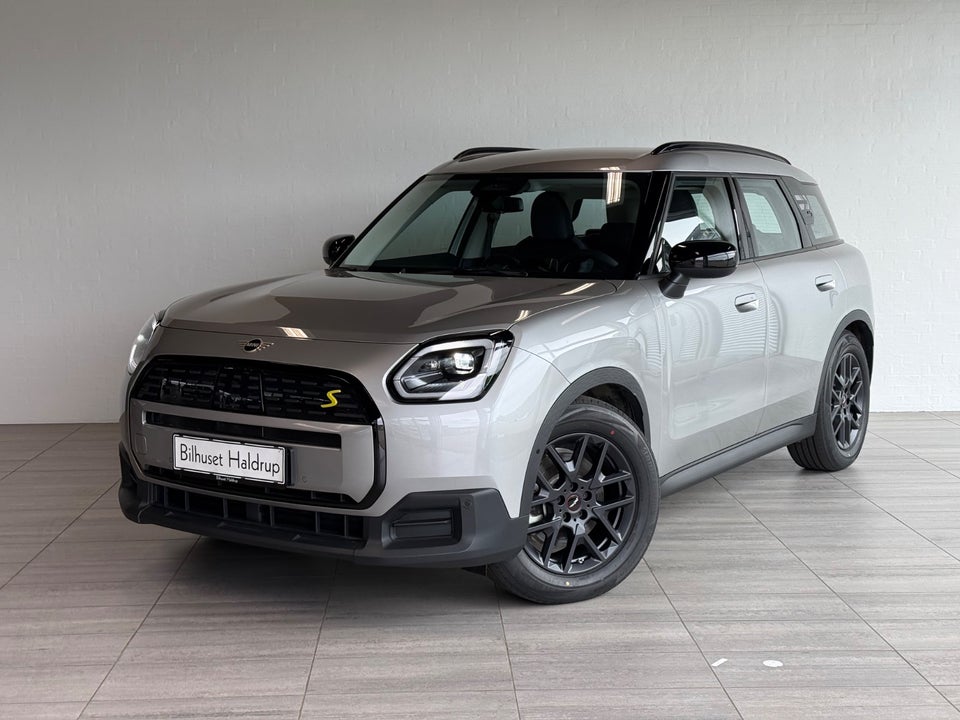 MINI Countryman SE Classic Trim M ALL4 5d