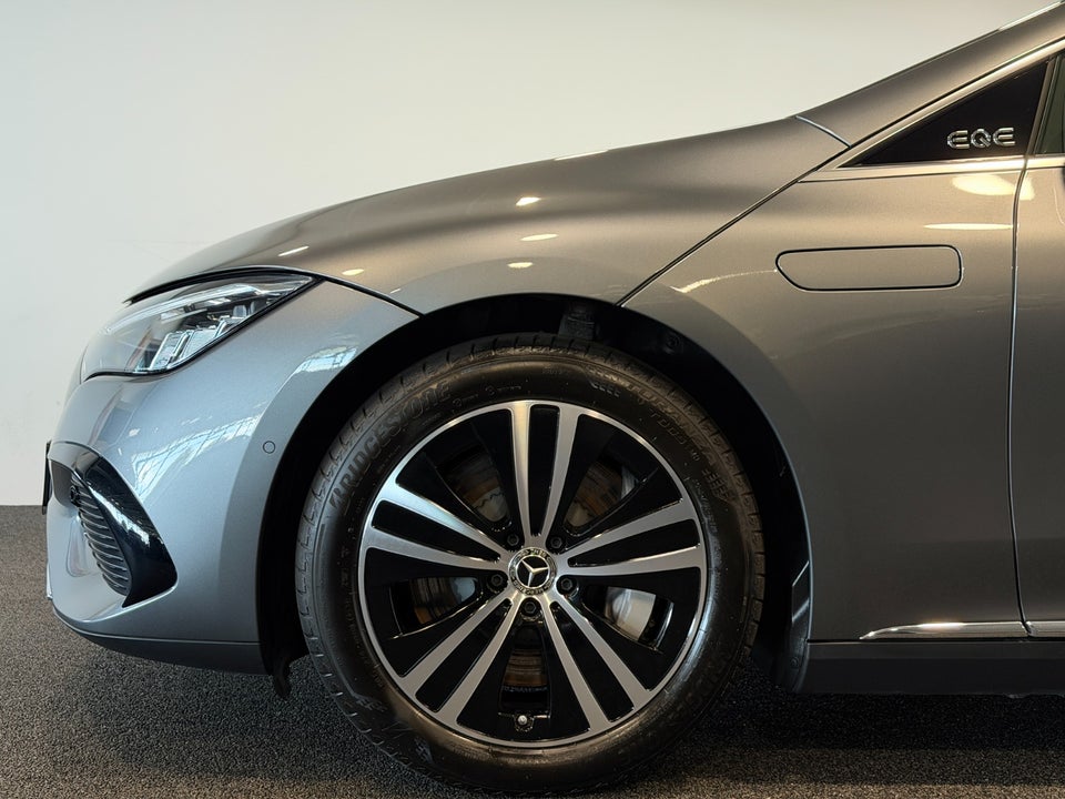 Mercedes EQE300 4d