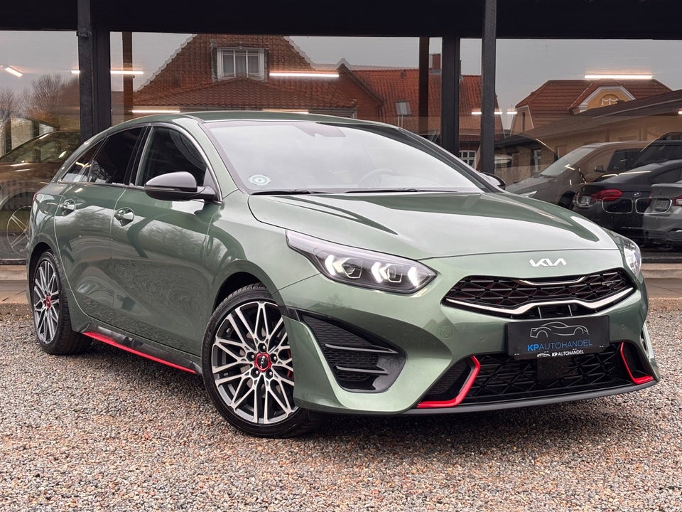 Kia ProCeed 1,6 T-GDi GT DCT 5d