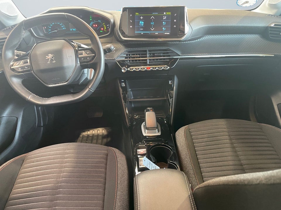 Peugeot e-208 50 Active 5d