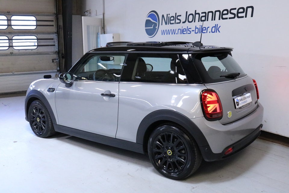 MINI Cooper SE Edition Premium Plus 3d