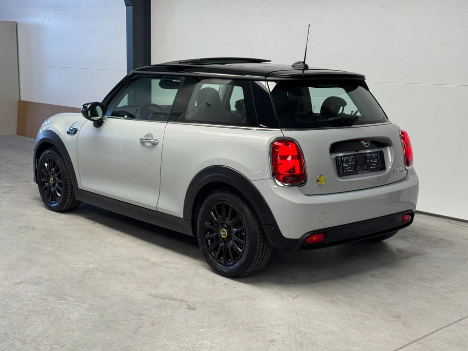 MINI Cooper SE Camden Edition 3d