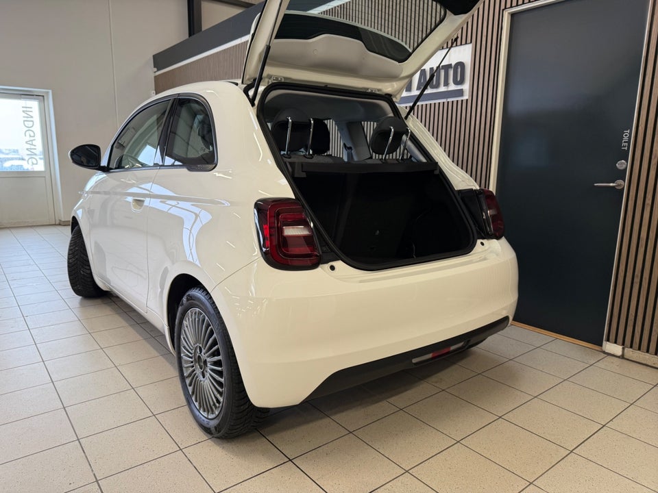 Fiat 500e 42 Icon 3d