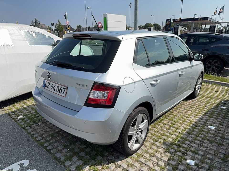 Skoda Fabia 1,2 TSi 90 Style 5d