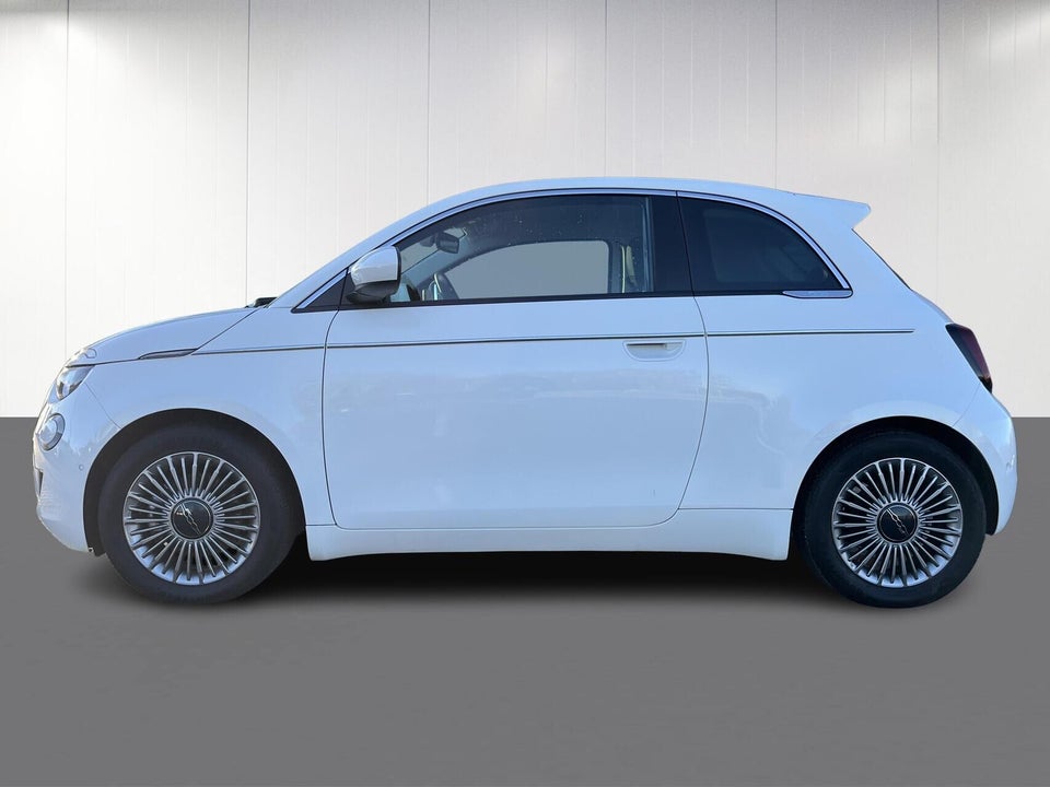 Fiat 500e 42 Icon 3+1 4d