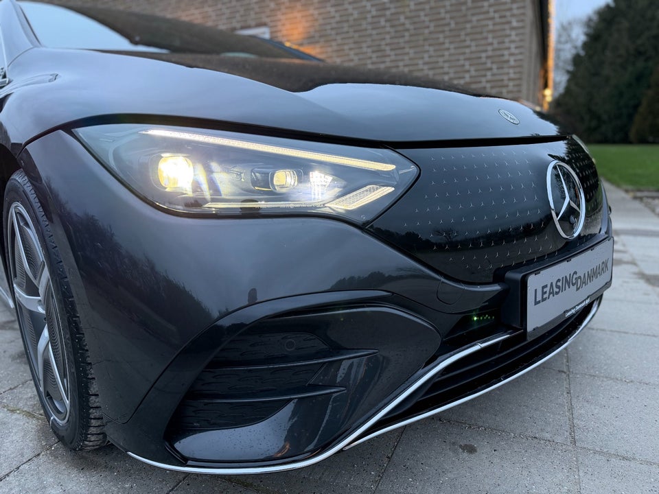 Mercedes EQE350 AMG Line Premium Plus 4d