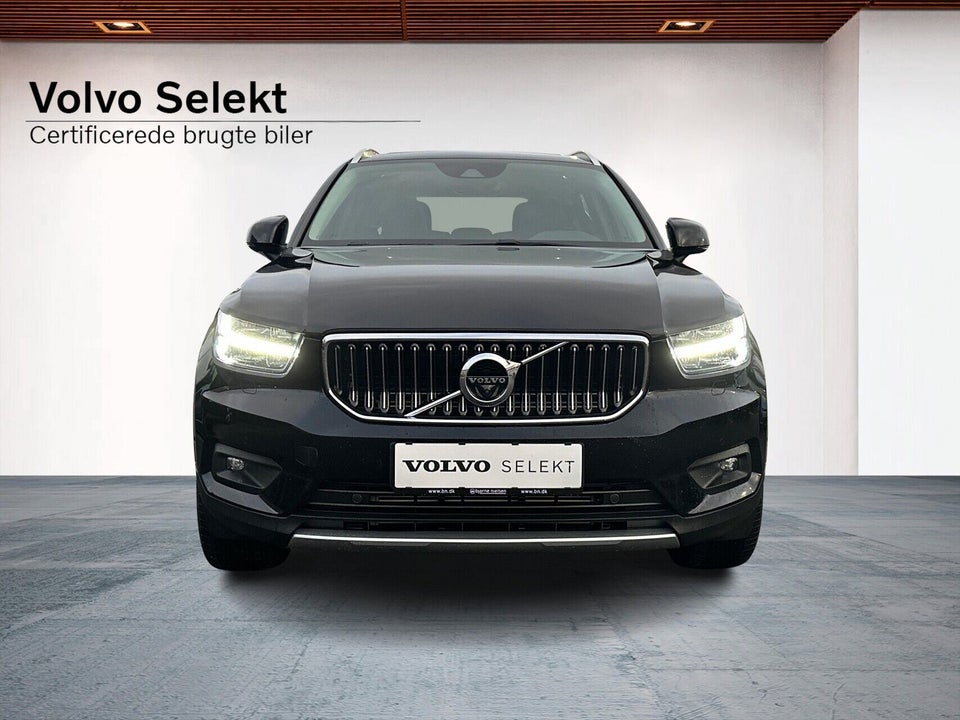 Volvo XC40 1,5 T5 ReCharge Momentum aut. 5d