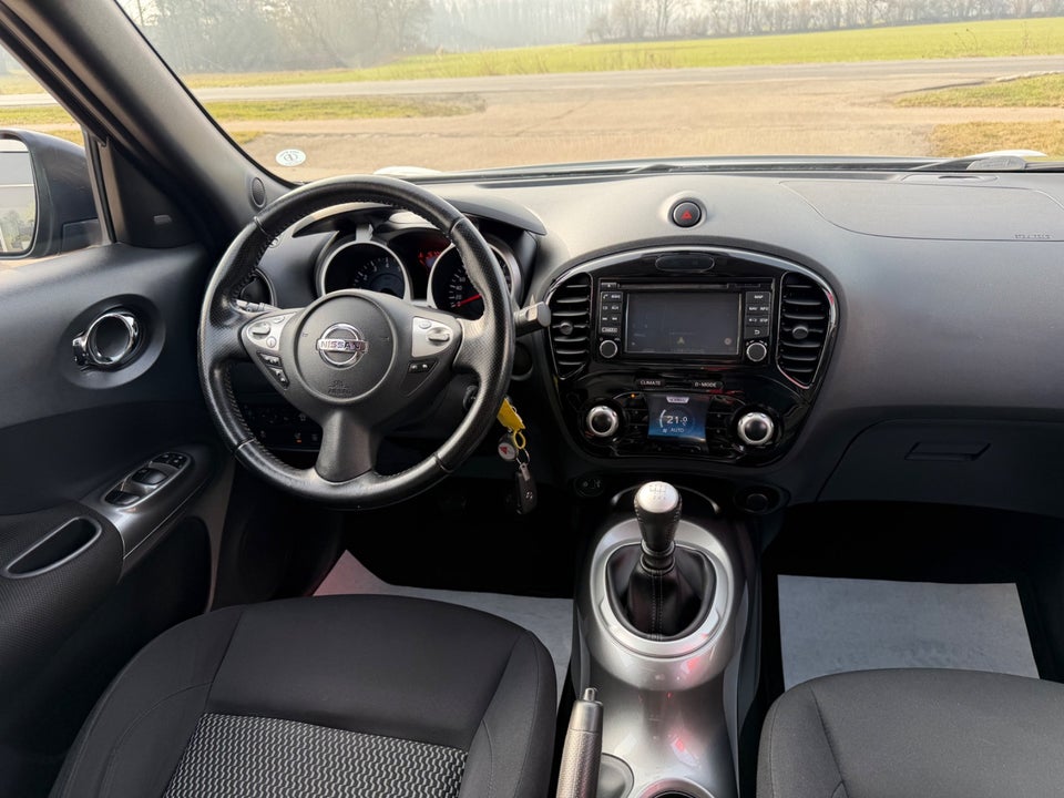 Nissan Juke 1,6 Acenta 5d