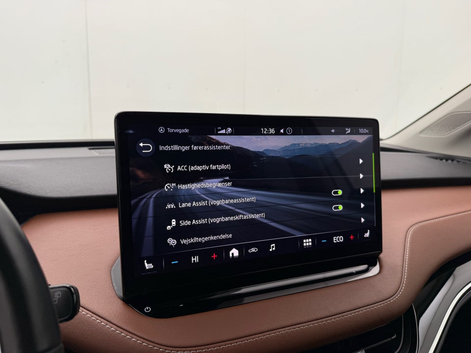 Skoda Enyaq 80 iV ecoSuite 5d