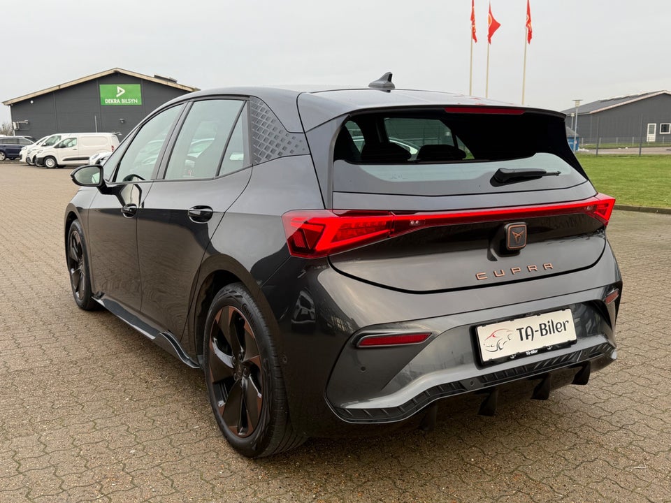 Cupra Born 58 e-Boost 5d