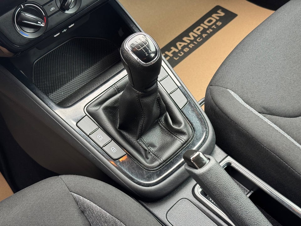 Skoda Fabia 1,0 MPi 80 Essence 5d