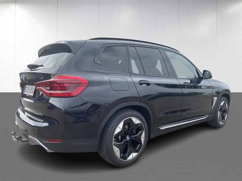 BMW iX3 Charged Plus 5d