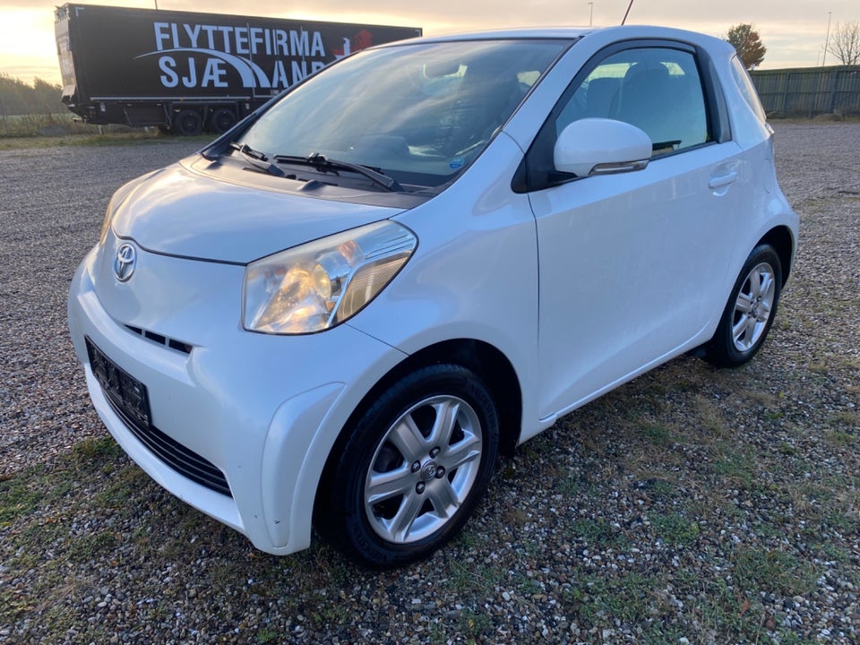 Toyota iQ 1,4 D-4D Q2 3d