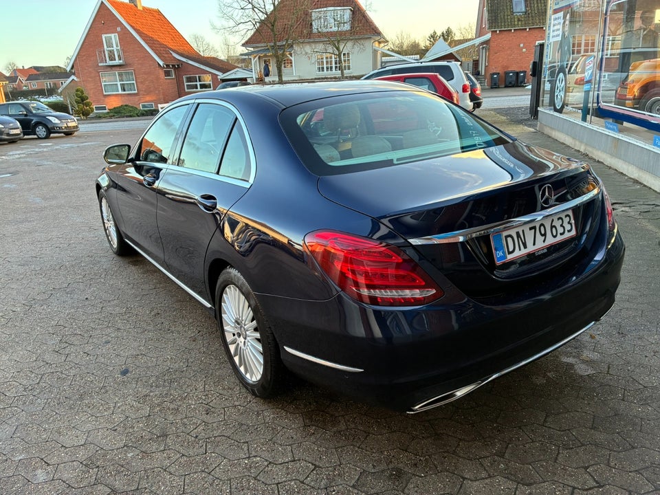 Mercedes C200 2,0 AMG Line aut. 4d